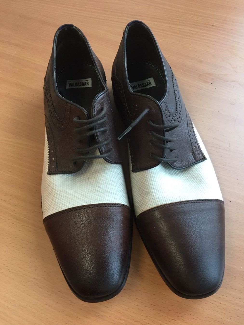 Scarpe da uomo: herrenschuhe GR 44 – Usato da Langnau am Albis venduto da Judithsebi