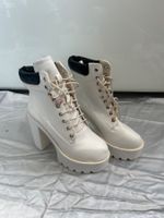 Plateau Stiefelette cremefarben Gr 36