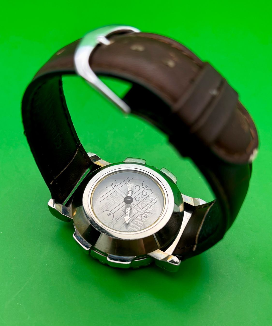 Montres: MARLBORO ADVENTURE TEAM KOMPASS-UHR – Défectueux à Rorschach par ZeitWerk.10 9