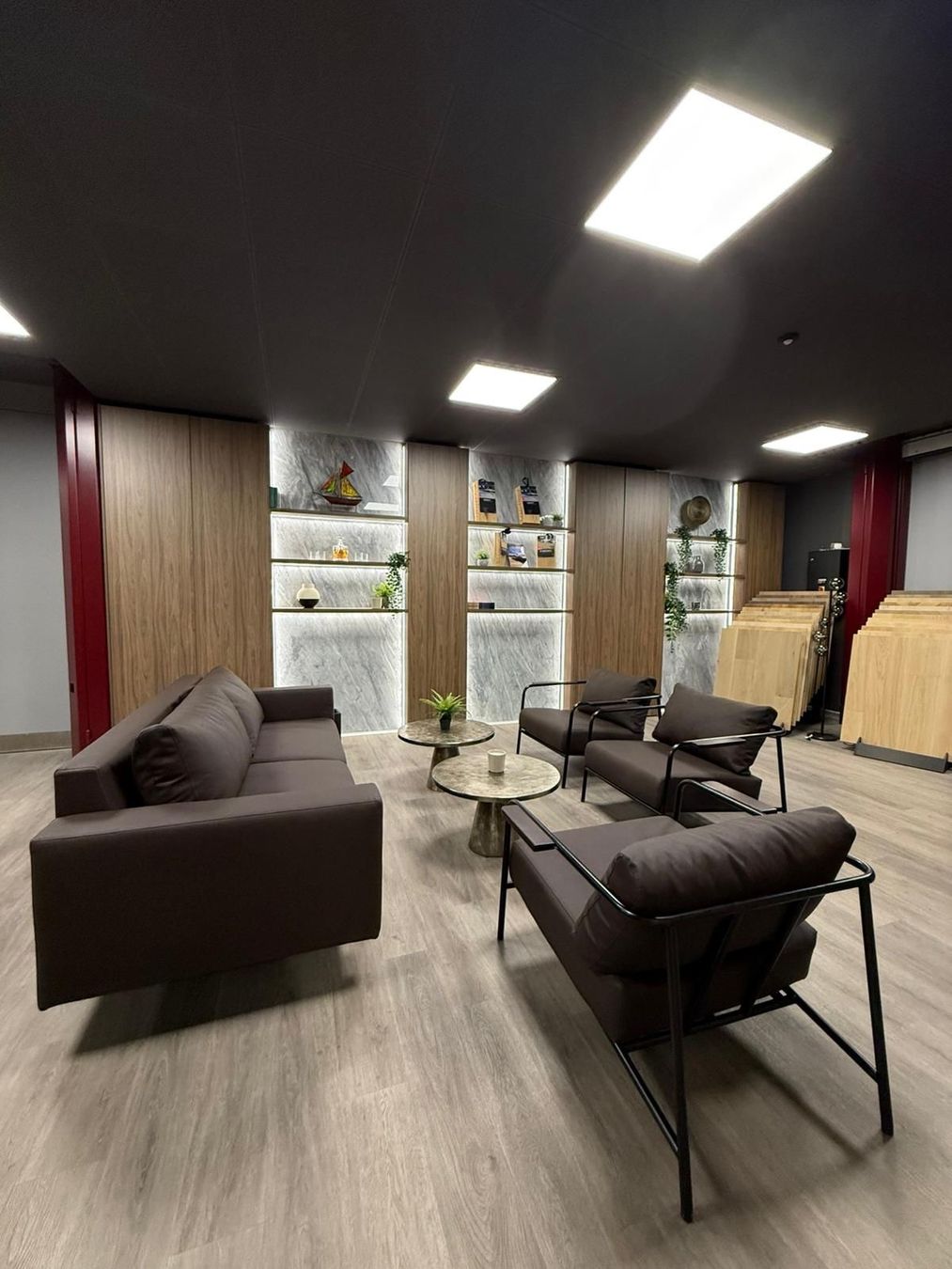 Divani: Luxus Sofa + 3 Sessel aus Echtleder (Custom Made) – Usato da Urdorf venduto da fin_wb29 3