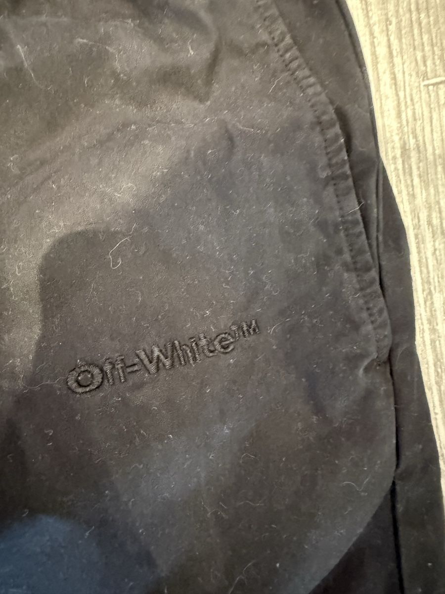 Off-White Pantaloni: Off white cotton jersey track pants M  – Usato da Giubiasco venduto da Darkemperor 1
