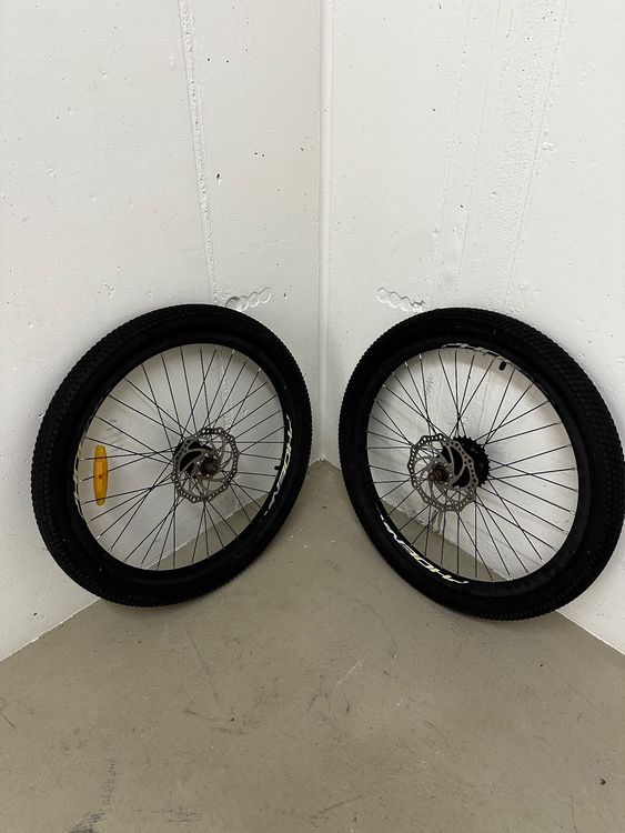 MTB Laufräder 26 Zoll mit Scheibenbremse, ab 1 CHF. Kaufen auf Ricardo