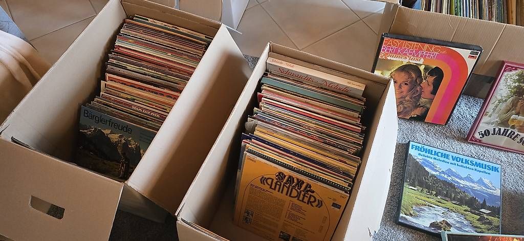 Schallplatten: Hunderte Vinyl Langspielplatten – Gebraucht aus Rhäzüns von Webman1 1