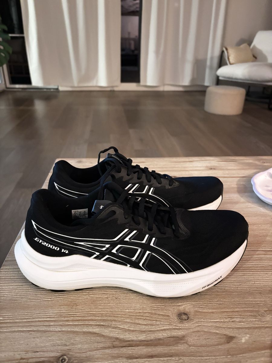 Asics Scarpe da uomo: Asics Gt 2000 14 – Usato da Herrliberg venduto da SimiB12 4