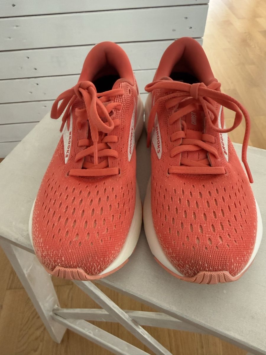 Brooks Scarpe da donna: Laufschuhe Brooks Ghost Damen – Usato da Uster venduto da Marciii 2