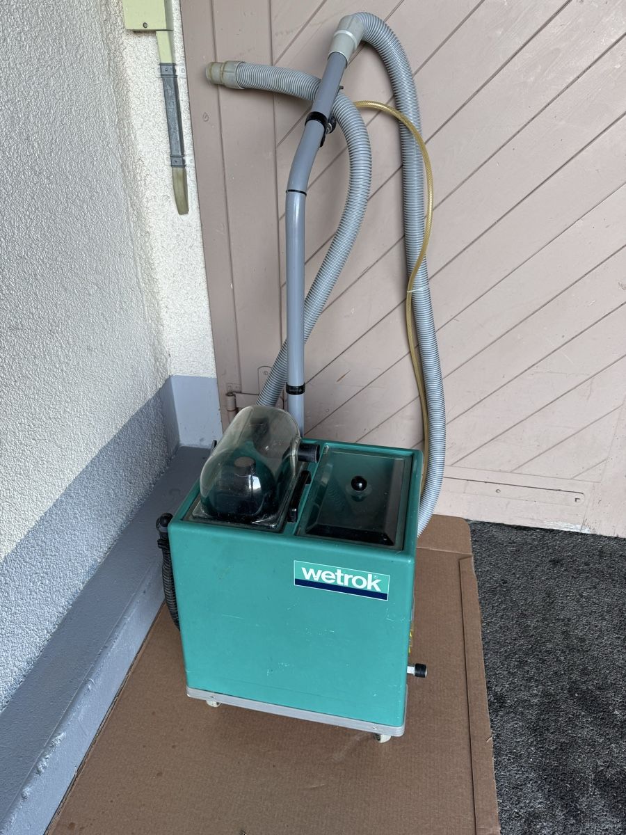Wetrok Tutte le macchine: Wetrok Extravac 180 – Usato da Belp venduto da ch1999 3