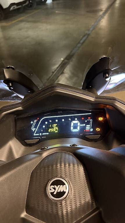 Scooters: Sym Joyride 300 – D'occasion à Biel/Bienne par fg68 3
