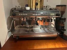 La Cimbali M39 Dosatron + Mühle – professionelle Siebträger-