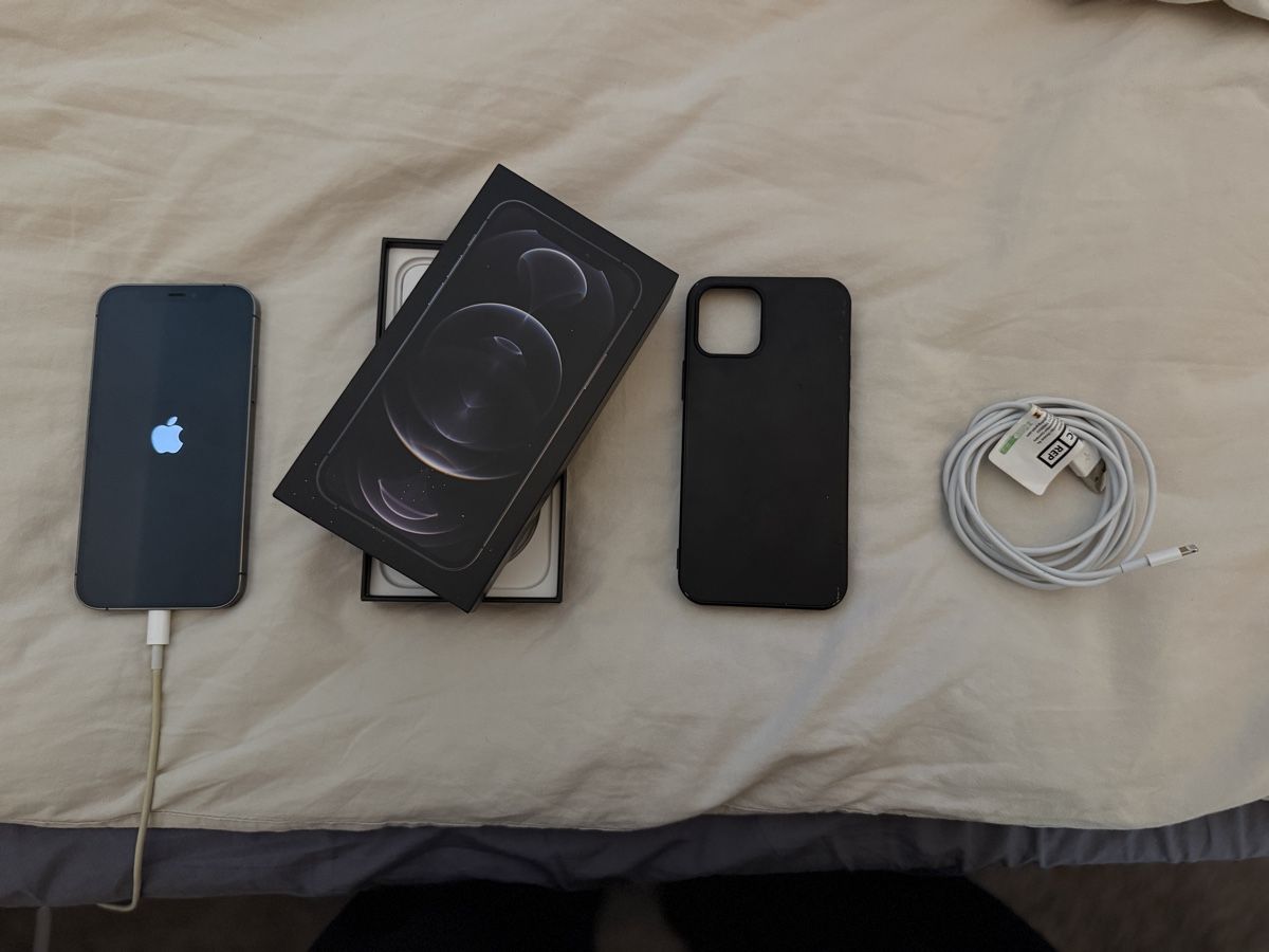 Apple Handys / Smartphones: iPhone 12 Pro  – Gebraucht aus Frenkendorf von Joleen24