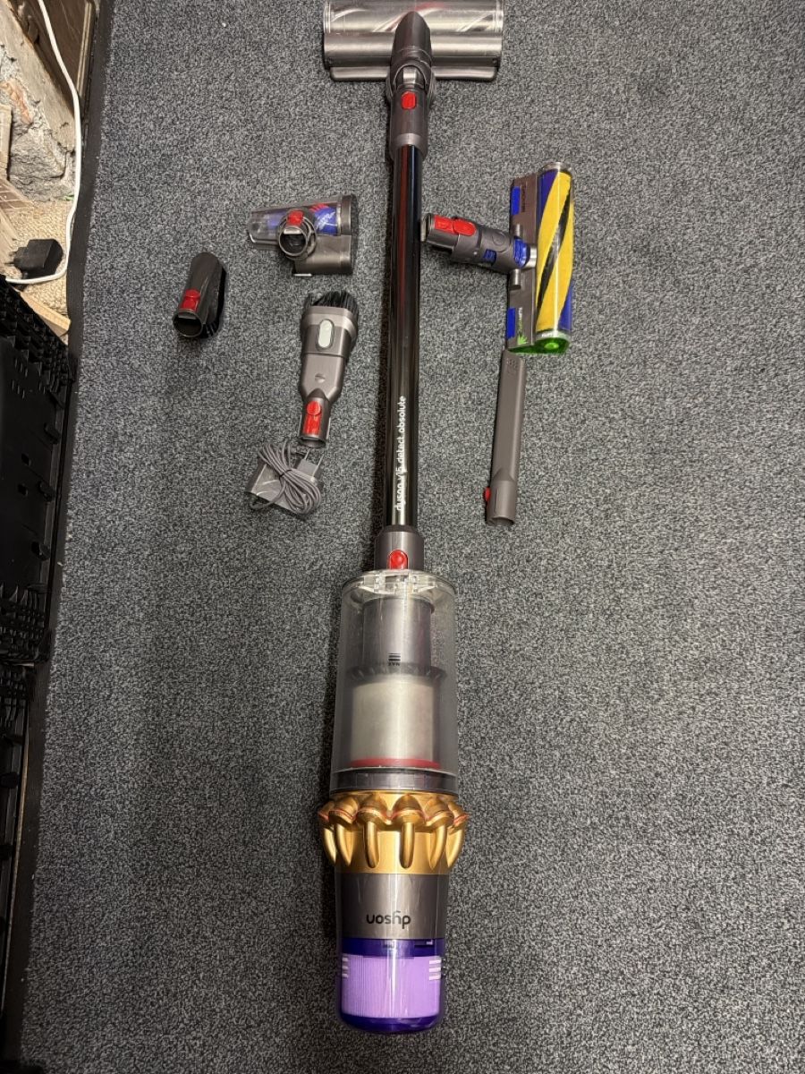Dyson Aspirapolveri & Accessori: Dyson v15 detect absolute  – Usato da Landquart venduto da Nnf007 1