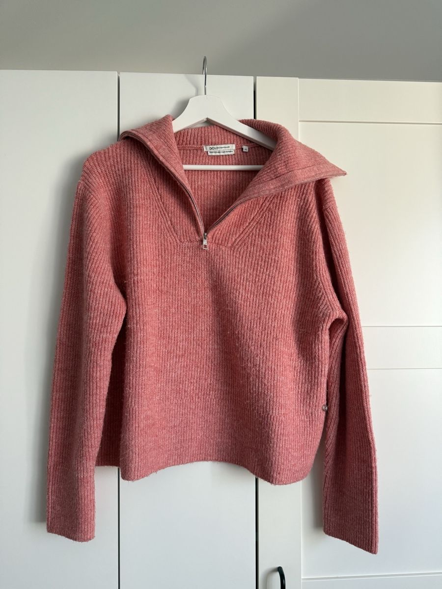 Maglioni & Felpe: Strickpullover Pink Grösse XS/S – Usato da Mörschwil venduto da Seegurke18