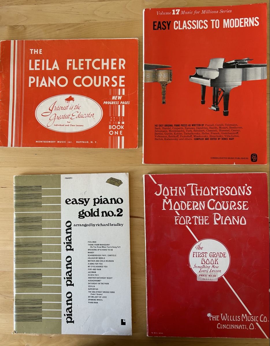 Libri: 4 Piano Study Books for Beginners  – Usato da Zürich venduto da Sophie0569