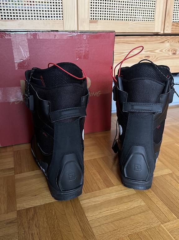 Deeluxe Scarpe da uomo: Deelux Spark 22/23 boots snowboard 43 – Usato da Lausanne venduto da Emil1234 3