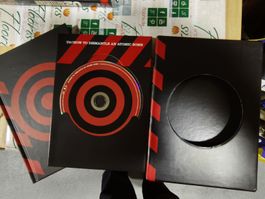 DVD+CD U2 "how to dismantle an atomic bomb"