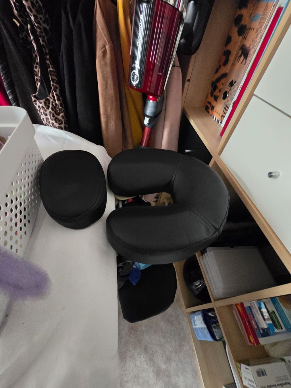 Dispositivi per massaggi: table de massage – Nuovo (secondo la descrizione) da Courroux venduto da min_7dfh 2