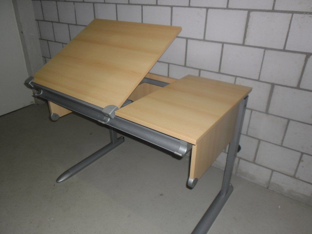 Kettler Schreibtische: Kinderpult - Kettler , Höhenverstellbar – Gebraucht aus Büren SO von omsa