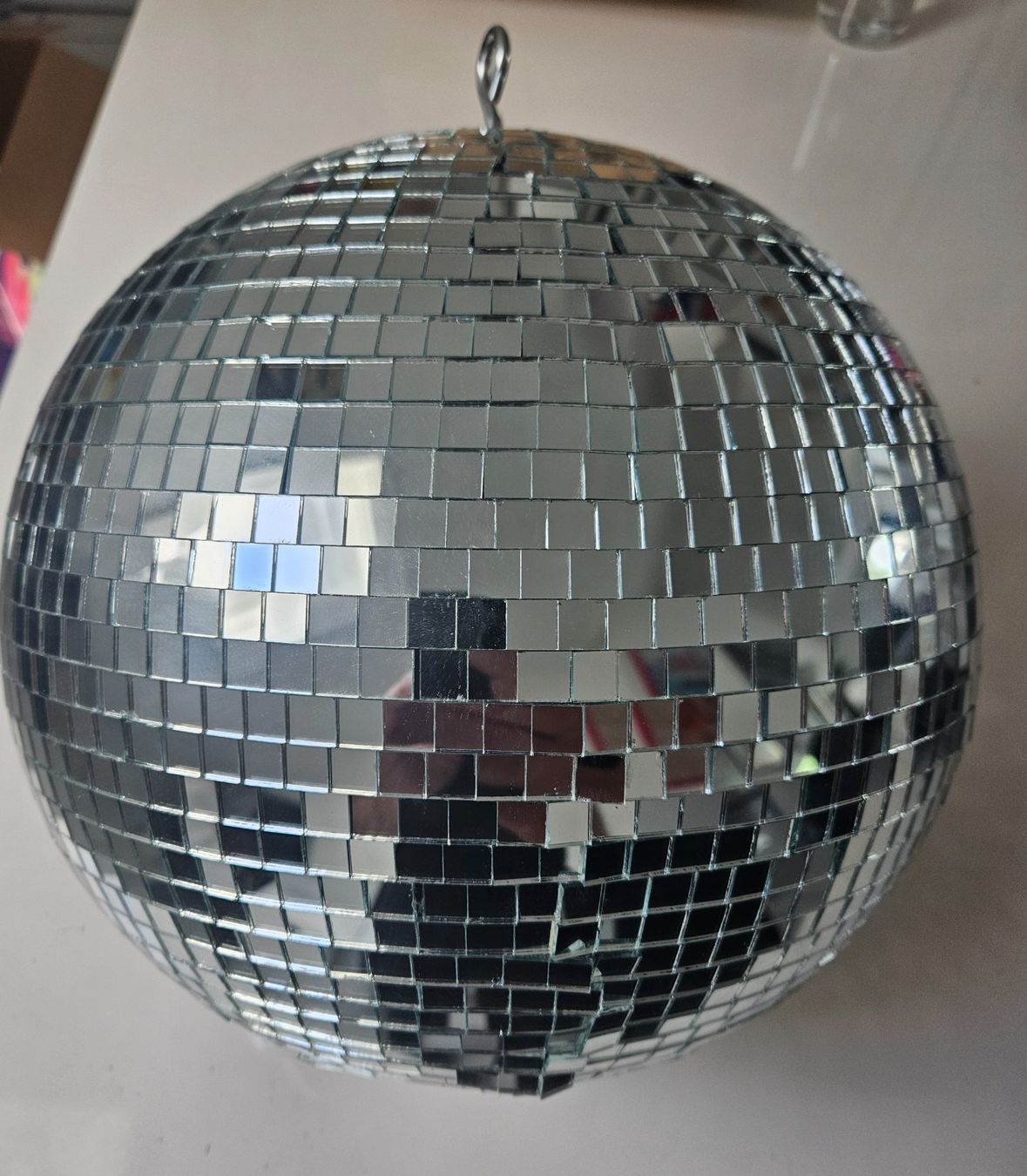 Tutte le decorazioni: Spiegelkugel Disco Party Set – Usato da Liebefeld venduto da Straycats 3