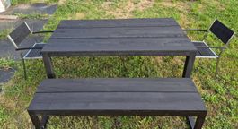 Gartentisch Bank Stühle Set Schwarz Holz Metall gebraucht...