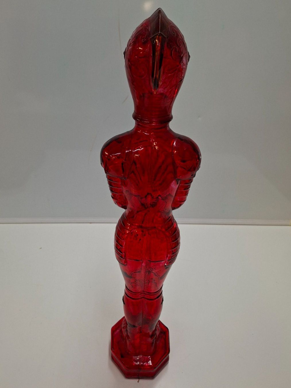 Altro in Stoviglie & Bicchieri: Rote Ritterflasche aus Glas – Usato da Wettingen venduto da Wendemarket 2