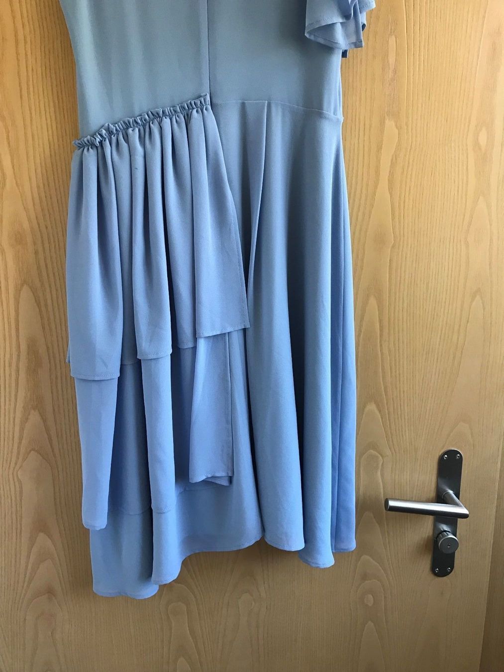 Vestiti: Ainea robe de soirée bleue taille M/L – Usato da Grimisuat venduto da eliseba88 4