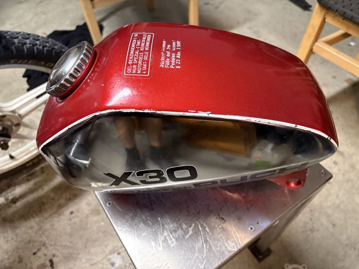 Puch Sonstiges Fahrzeugzubehör: Puch X30 Tank, X30NS NL – Gebraucht aus Nesslau von PuchDriver07