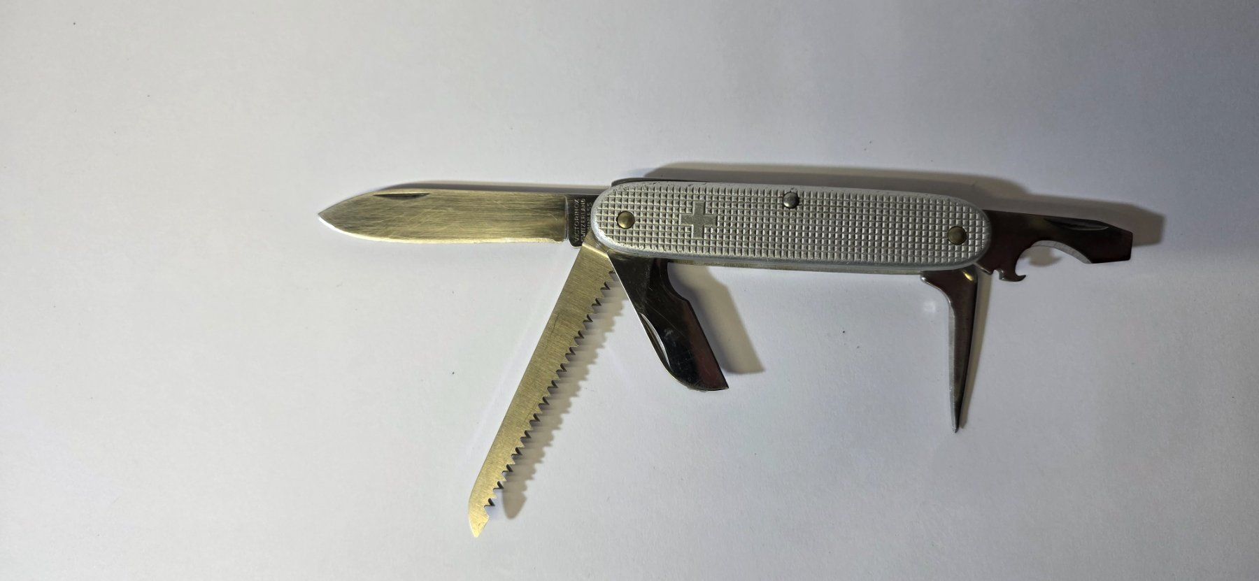 Victorinox Coltelli tascabile: Victorinox Taschenmesser – Usato da Zürich venduto da spin23 9