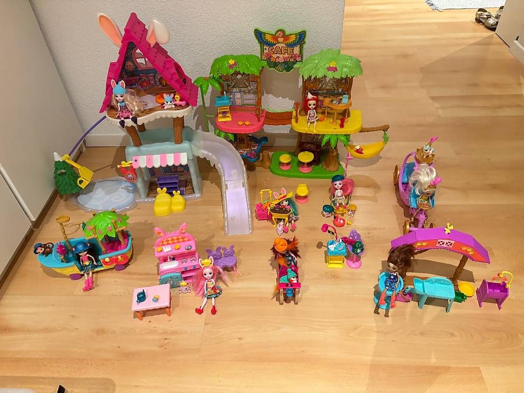 Jouets: Grosse Enchantimals Sammlug – D'occasion à Zürich par j_maeder 1