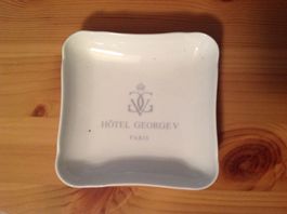 vide poche - cendrier  Hotel George V - Paris (27)