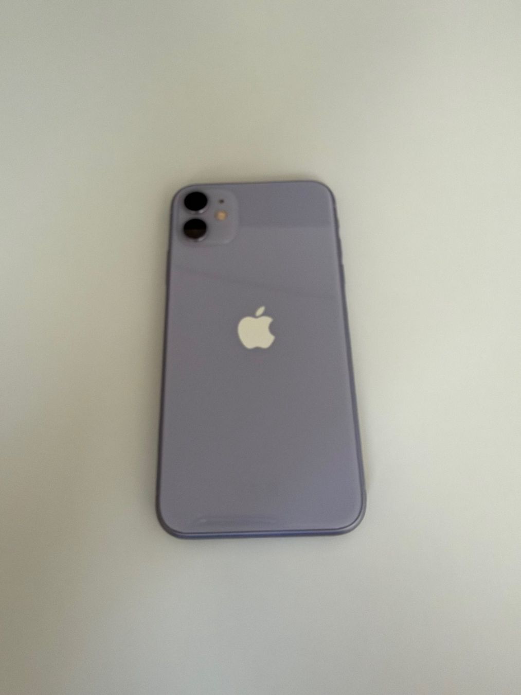 Apple Telefoni cellulari / Smartphones: Apple iPhone 11, 256 GB - Violett – Usato da Chur venduto da swissriddle