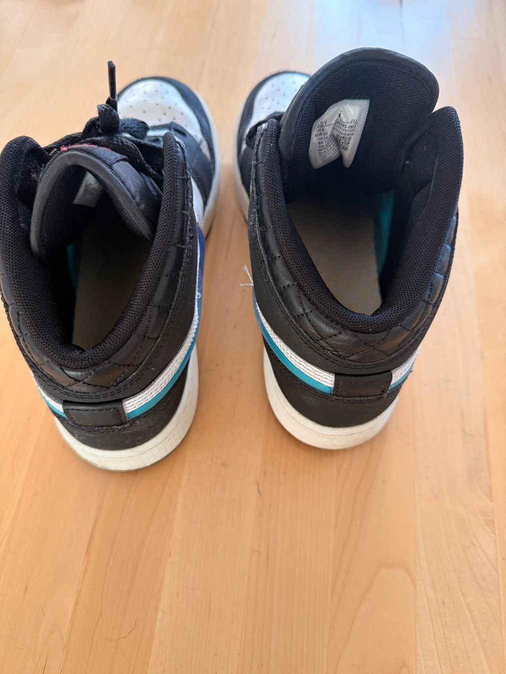 Jordan Herrenschuhe: Jordan 1 Mid Grösse 39 – Gebraucht aus Neftenbach von Mischa_03 4