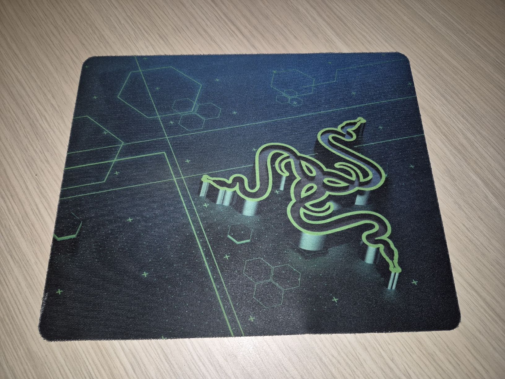 Razer Mausmatten: Mauspad Razer Goliathus Grösse M – Gebraucht aus Mörschwil von jon_2pc7