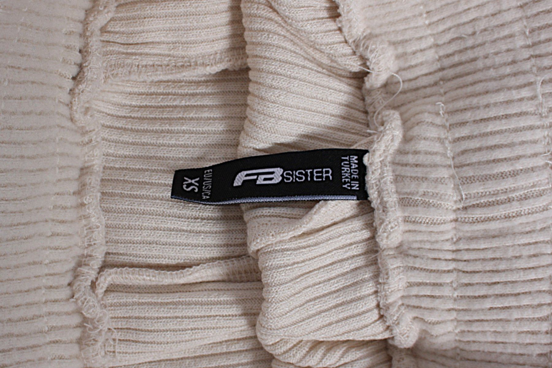 Hosen: FB SISTER Hose weiss XS – Gebraucht aus Zollikofen von Restwert_Zollikofen 2