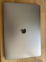 MacBook Pro 15 Zoll (2016) 2.6 GHz i7 16 GB RAM 4 GB Grafikk