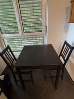Tisch inkl. 2 Stühle