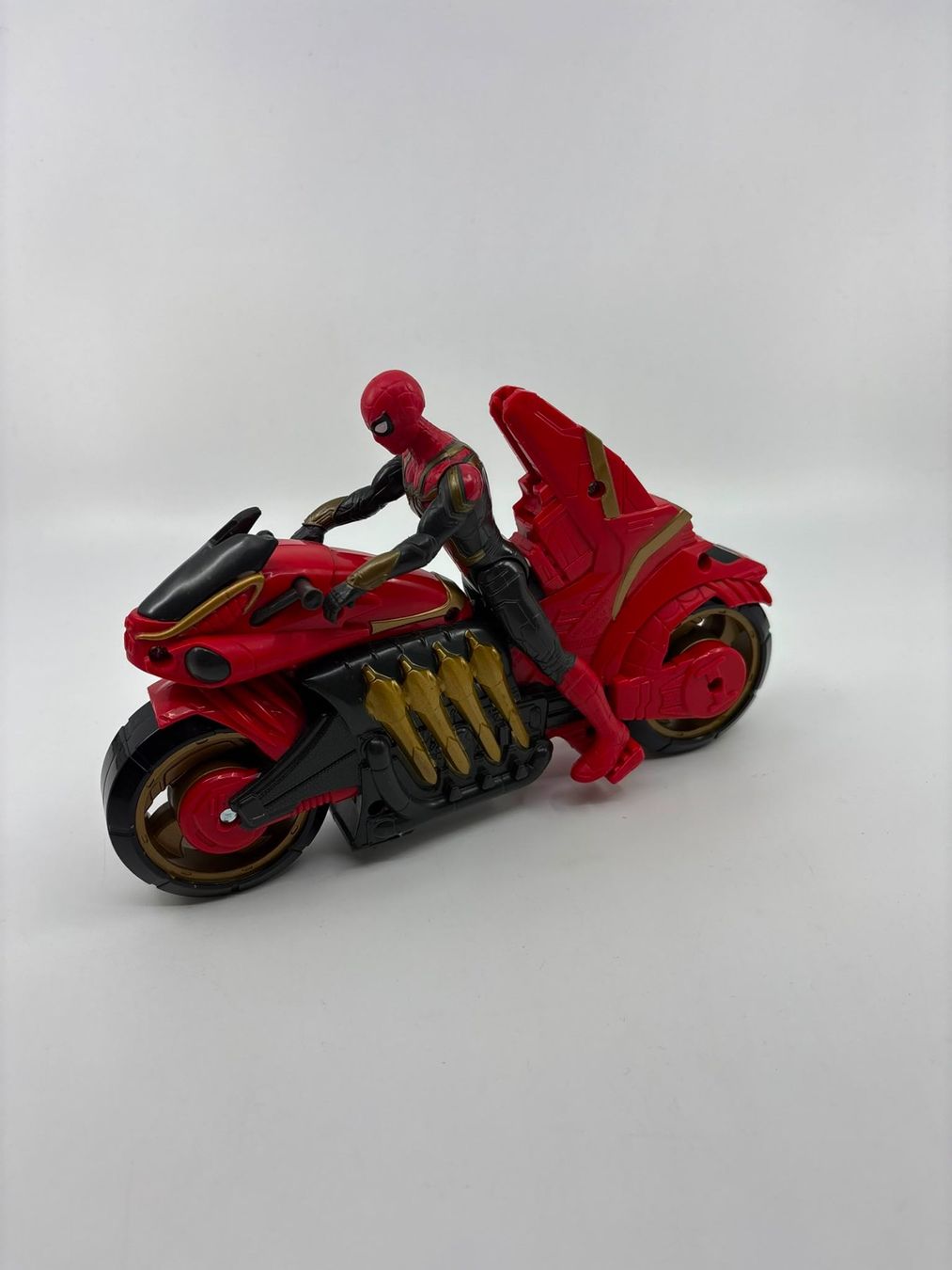 Statuette: Hasbro Marvel Spider-Man Figur – Usato da Herisau venduto da Seyashop1 2