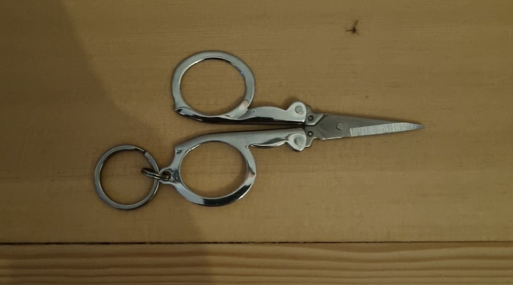 Tous les outils: Ciseaux de poche – D'occasion à Aubonne par debelyoo