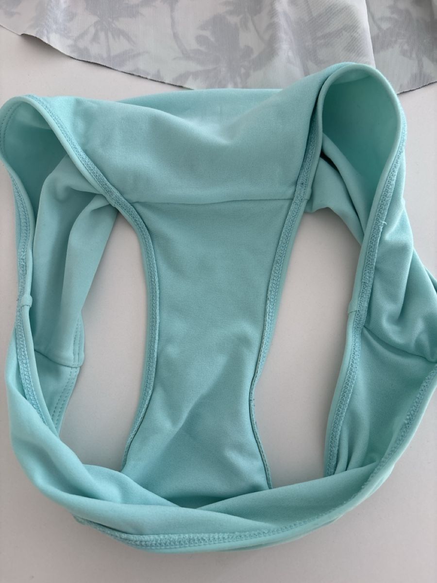 H&M Costumi da bagno & Bikini: Bikini Mädchen H&M, Grösse 158/164 – Usato da Rain venduto da Denbie 2