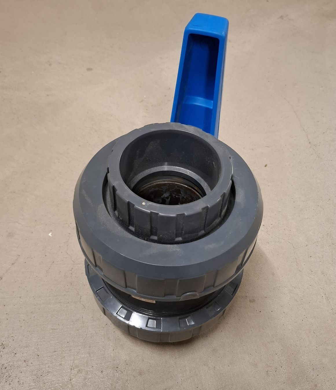 Rubinetteria: PVC Kugelhahn DN90 mit Klebemuffe ungebraucht! – Nuovo (secondo la descrizione) da Zug venduto da marc.attinger 3