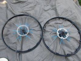 CRANKBROTHERS Laufradsatz MTB 26" V100mm H135mm