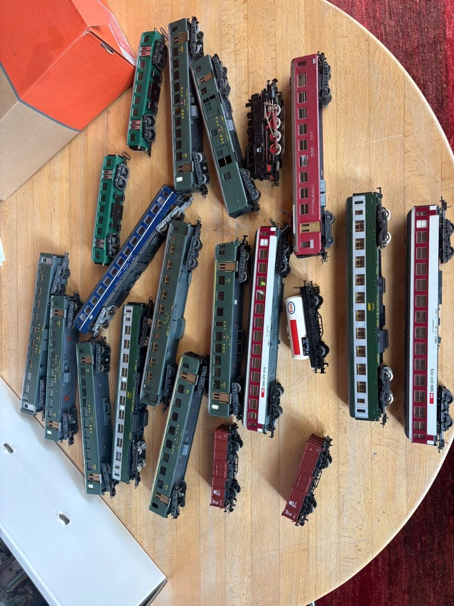 Märklin Modelleisenbahnen: Märklin Modelleisenbahn – Gebraucht aus Küssnacht am Rigi von Andreakamm 3