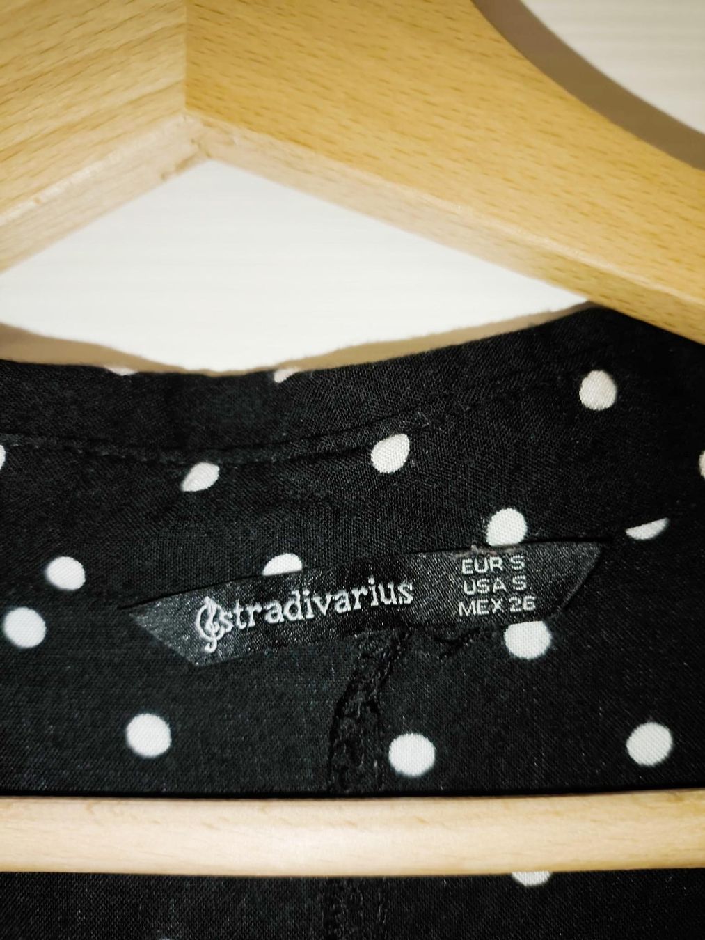 Stradivarius Vestiti: Vestito donna Stradivarius  – Nuovo (secondo la descrizione) da Pregassona venduto da tec_gdd7 1