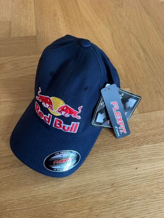 Red Bull Flexfit Cap Dunkelblau S/M Neu OVP
