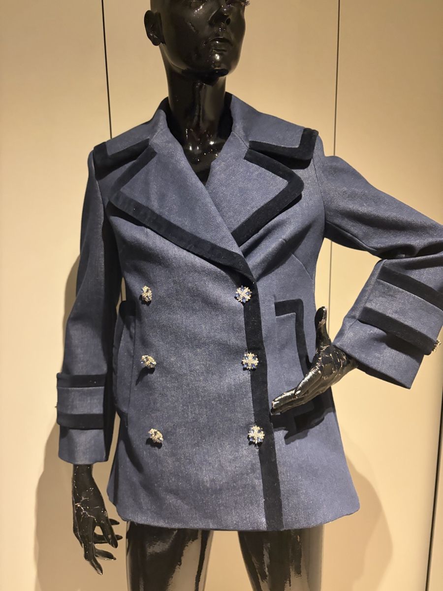 Zimmermann Giacche: Zimmermann denim jacket with rhinestones – Nuovo (secondo la descrizione) da Cologny venduto da sab_xh7v