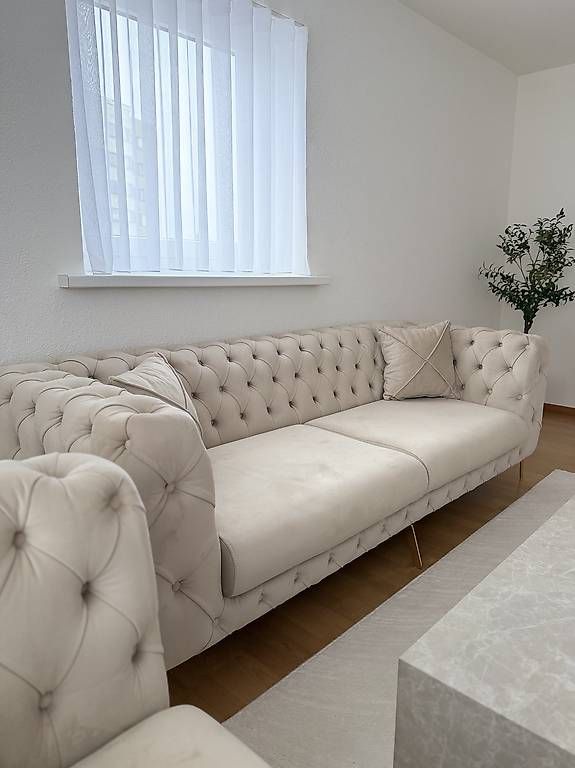 Sofas: Sofas (Chesterfield Style) – Gebraucht aus Niederuzwil von B.Ahmedi 3
