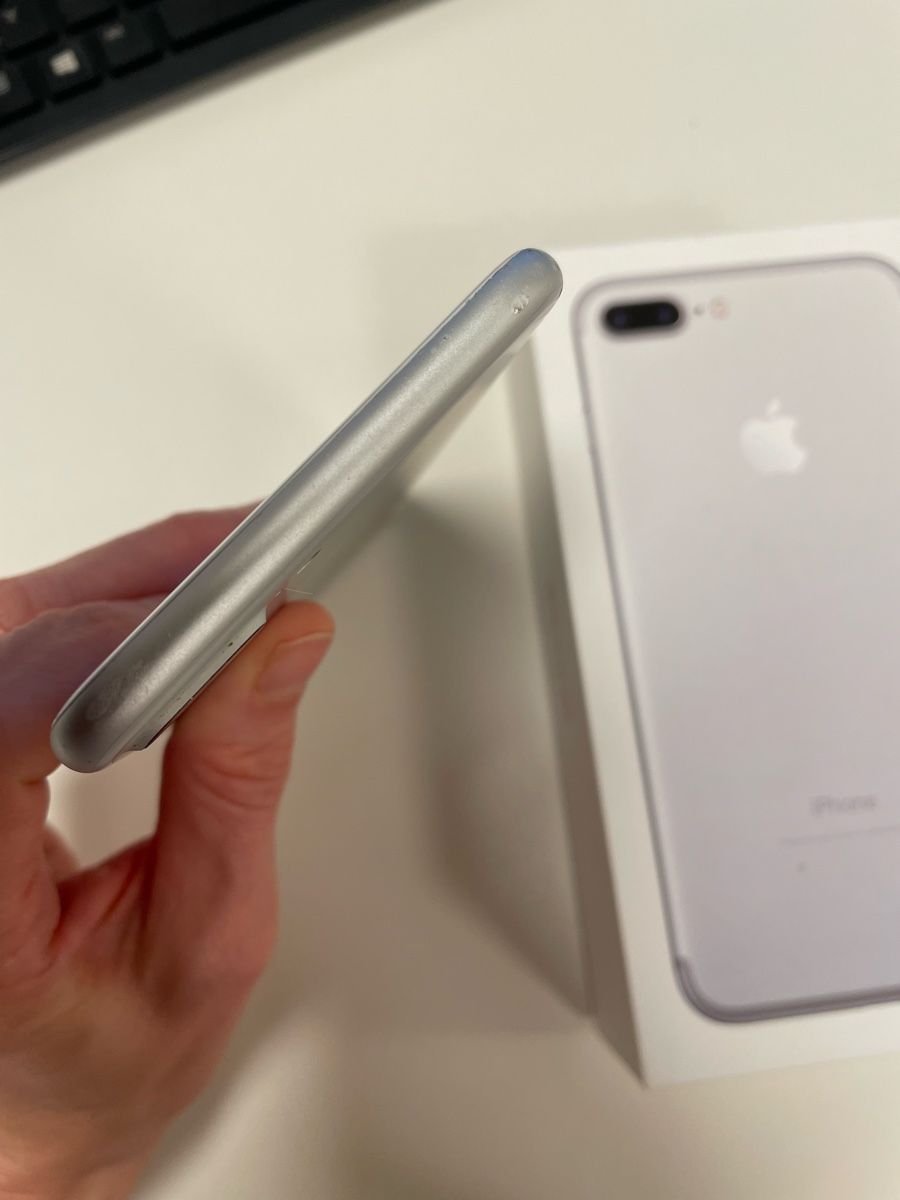 Apple Telefoni cellulari / Smartphones: Iphone, 128GB, silver, 7plus, einwandfrei – Nuovo (secondo la descrizione) da Rothrist venduto da ilodj 6