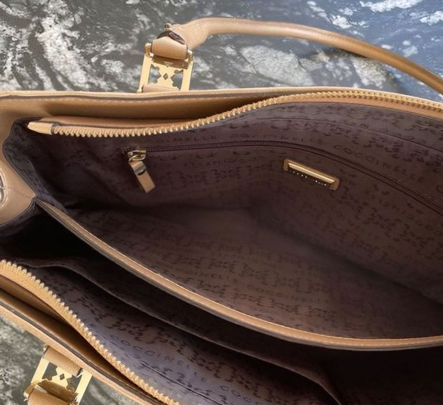 Coccinelle Borse da donna: Elegante Coccinelle Handtasche, beige – Usato da Interlaken venduto da NataliiaS 5