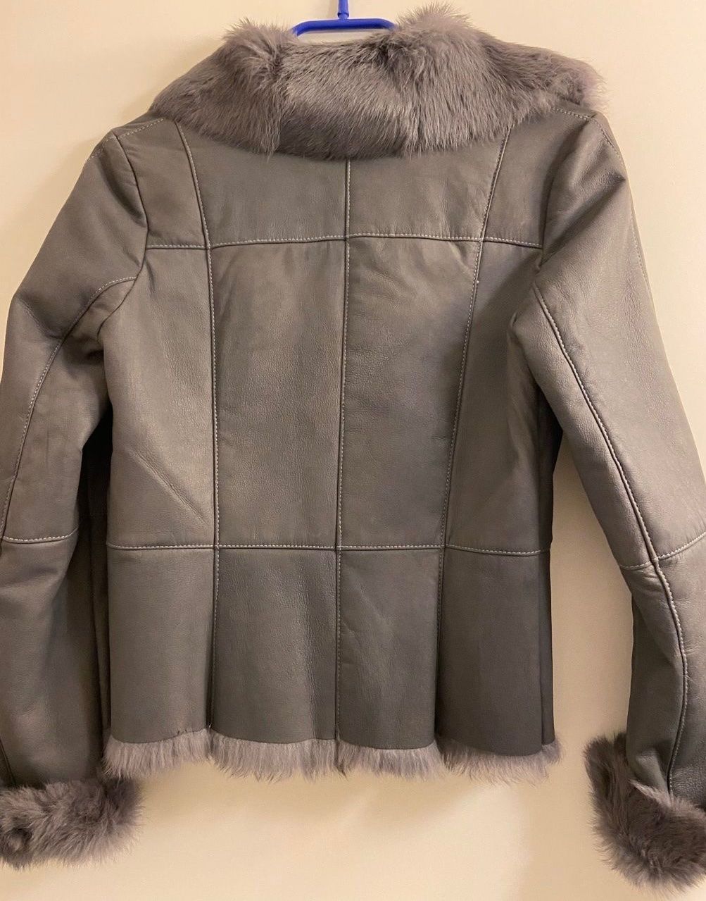 Giacche: Jacke mit Lambskin und Fell – Nuovo (secondo la descrizione) da St-Blaise venduto da sus_6wgz 2