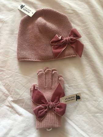 Hübsche Mütze und Handschuhe für Mädchen (neu)