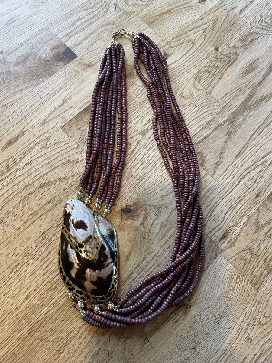 Catenine: Schöne Muschelkette – Usato da Flawil venduto da Naphtali 7