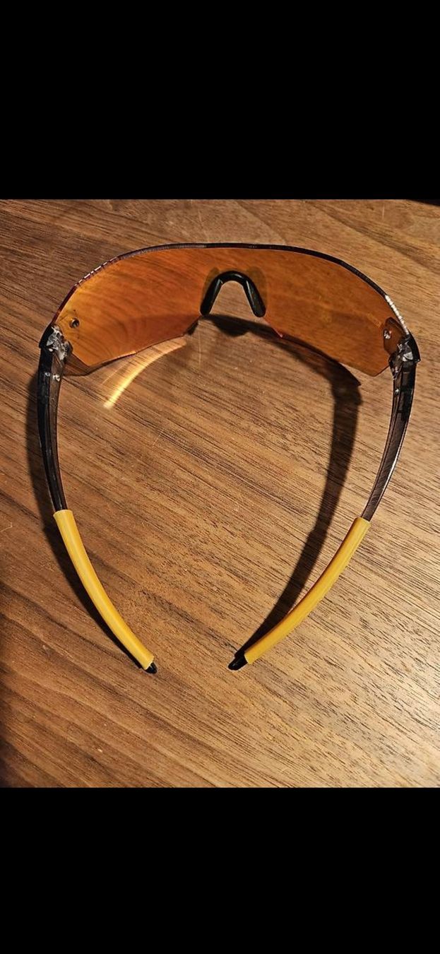 Occhiali & Lenti: Sportbrille Glorify – Usato da Luzern venduto da blackcat010 1